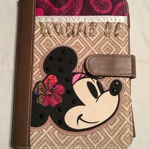 Disney Minnie Mouse iPad Tablet Case.